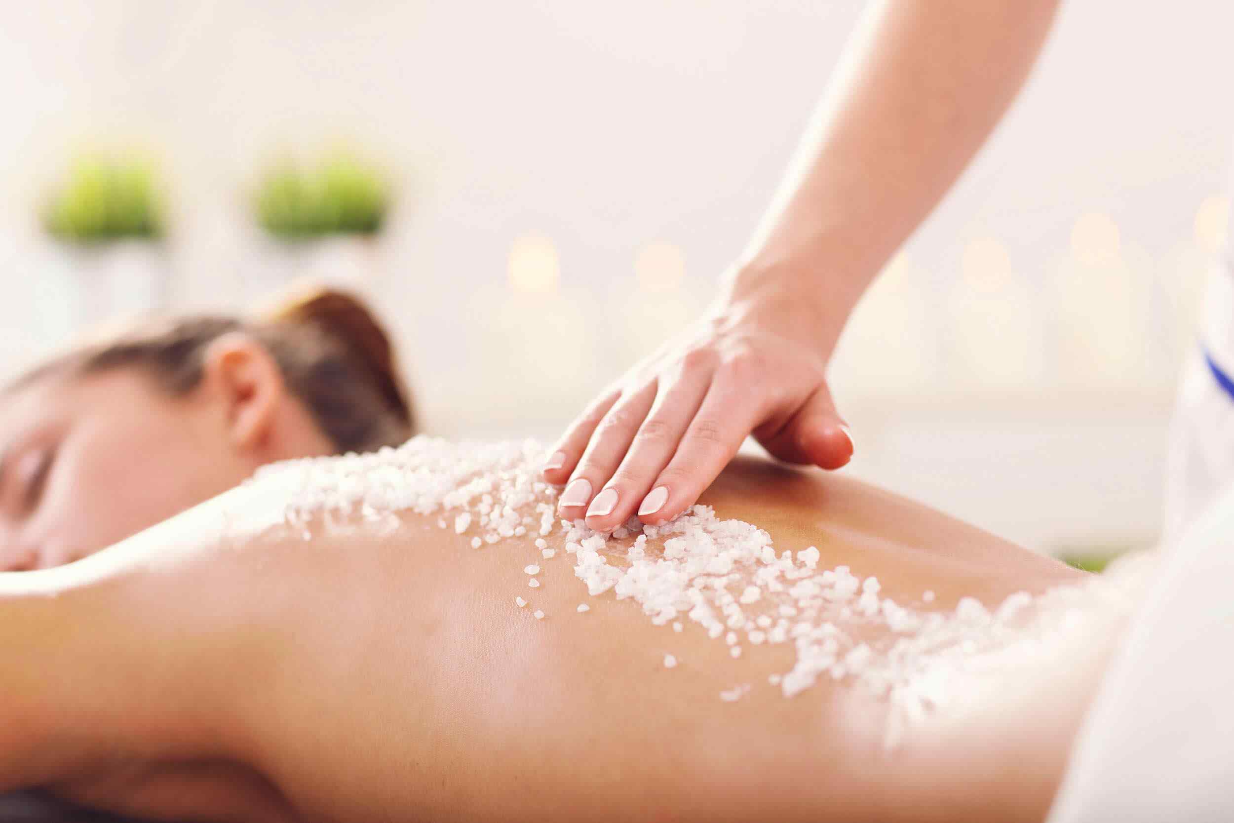 spa-treatment-6 https://elegantnails.ae/wp-content/uploads/2018/10/spa-treatment-6-1.jpg
